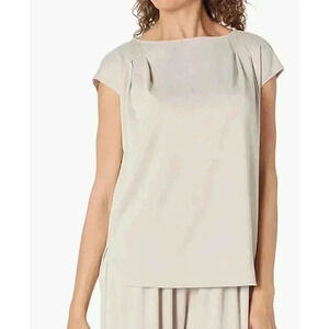 b new york Women's Conscious Short Sleeve Shoulder Pleat Top, Dove, XS